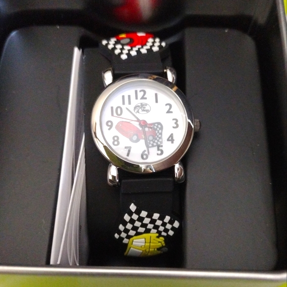 ✨🆕✨ Bass Pro Shops Outdoor Kids Watch - Picture 7 of 7